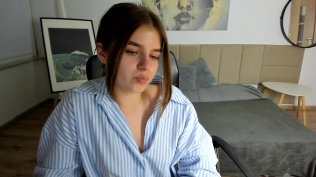 Gallery image thumbnail from Innolasa's myfreecams stream on, 05/06/2024, 18:34 image 6 of 20