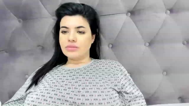 Gallery image thumbnail from Aeena's myfreecams stream on, 01/03/2023, 21:59 image 13 of 20