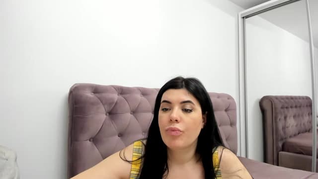 Gallery image thumbnail from Aeena's myfreecams stream on, 06/14/2023, 22:05 image 11 of 20