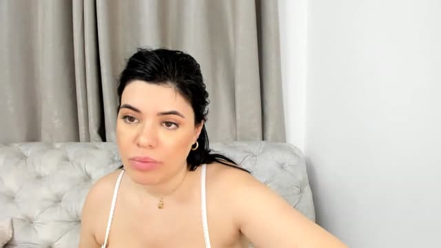Gallery image thumbnail from Aeena's myfreecams stream on, 06/22/2023, 21:29 image 1 of 20