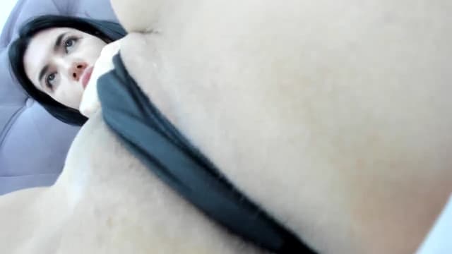 Gallery image thumbnail from Aeena's myfreecams stream on, 03/10/2024, 23:07 image 14 of 20