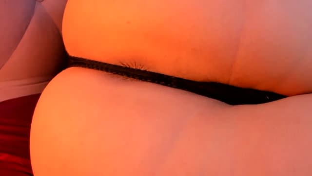 Gallery image thumbnail from Aeena's myfreecams stream on, 05/26/2024, 21:33 image 5 of 20
