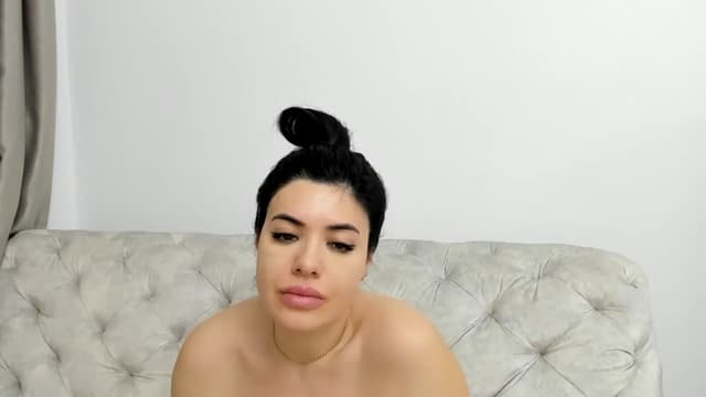 Gallery image thumbnail from Aeena's myfreecams stream on, 06/23/2024, 23:05 image 11 of 20