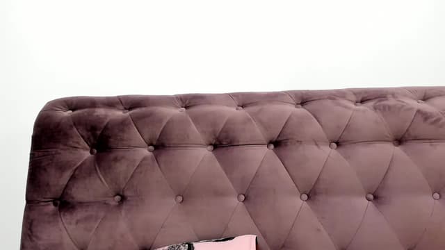 Gallery image thumbnail from Aeena's myfreecams stream on, 09/18/2024, 23:06 image 12 of 20