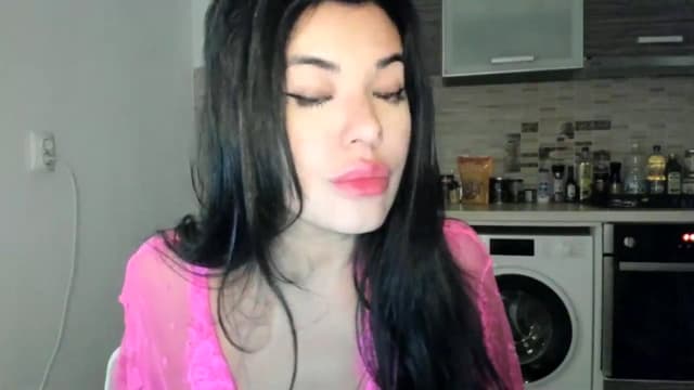 Gallery image thumbnail from Aeena's myfreecams stream on, 11/13/2024, 23:03 image 14 of 20