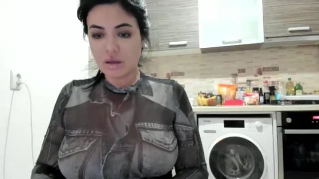 Gallery image thumbnail from Aeena's myfreecams stream on, 12/02/2024, 21:41 image 4 of 20