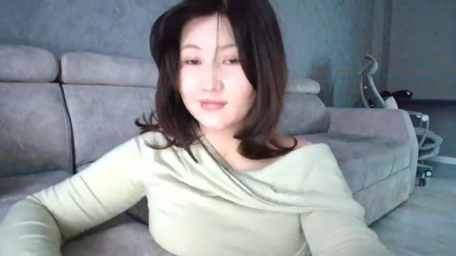 Gallery image thumbnail from Aelis's myfreecams stream on, 02/11/2026, 06:21 image 5 of 20