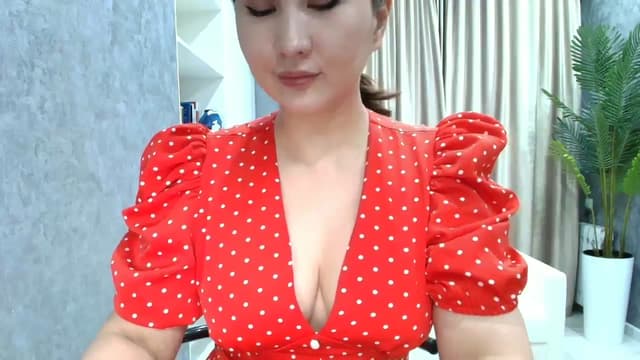 Gallery image thumbnail from Aelis's myfreecams stream on, 03/01/2026, 20:20 image 18 of 20
