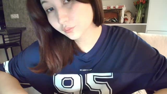 Gallery image thumbnail from Aelis's myfreecams stream on, 03/09/2026, 03:29 image 13 of 20