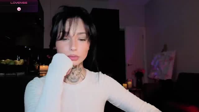 Gallery image thumbnail from Alice's myfreecams stream on, 01/02/2026, 06:32 image 9 of 20