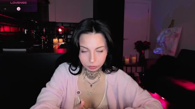 Gallery image thumbnail from Alice's myfreecams stream on, 01/26/2026, 09:27 image 1 of 20