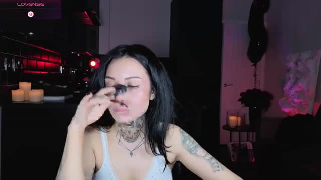 Gallery image thumbnail from Alice's myfreecams stream on, 02/27/2026, 18:47 image 19 of 20