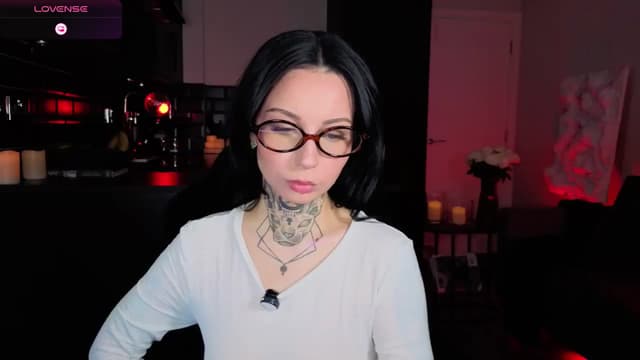 Gallery image thumbnail from Alice's myfreecams stream on, 03/11/2026, 09:55 image 9 of 20