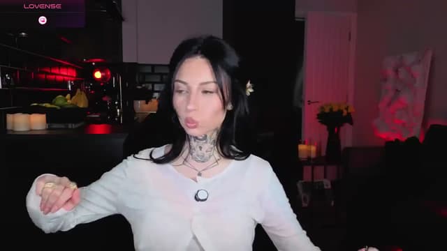 Gallery image thumbnail from Alice's myfreecams stream on, 03/15/2026, 07:59 image 14 of 20