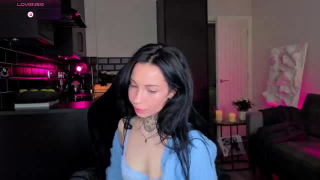 Gallery image thumbnail from Alice's myfreecams stream on, 04/07/2026, 11:23 image 7 of 20