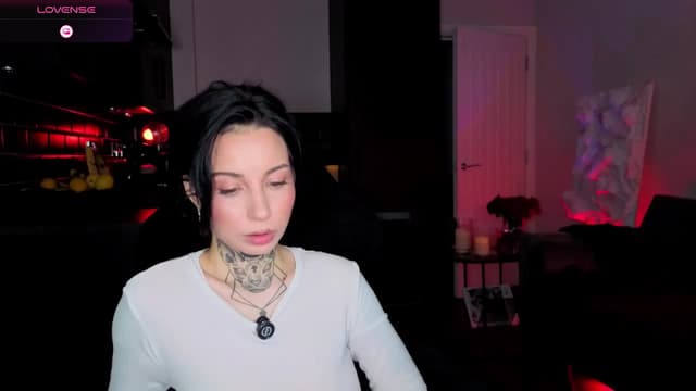 Gallery image thumbnail from Alice's myfreecams stream on, 04/19/2026, 14:29 image 11 of 20