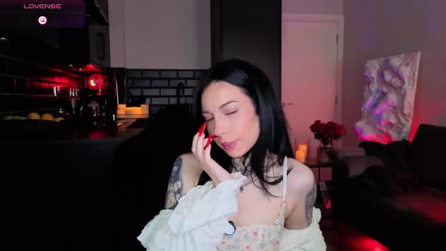 Gallery image thumbnail from Alice's myfreecams stream on, 04/26/2026, 12:13 image 5 of 20