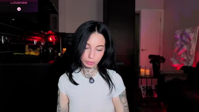 Gallery image thumbnail from Alice's myfreecams stream on, 05/05/2026, 10:24 image 6 of 20