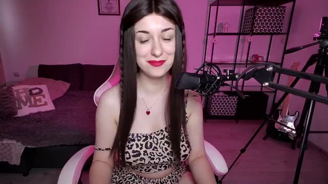 Gallery image thumbnail from Alora's myfreecams stream on, 07/16/2024, 14:52 image 20 of 20