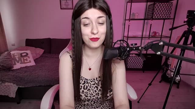 Gallery image thumbnail from Alora's myfreecams stream on, 07/16/2024, 17:08 image 2 of 20