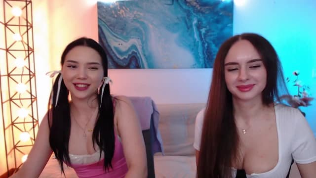 Gallery image thumbnail from Aluvi's myfreecams stream on, 08/17/2025, 24:09 image 4 of 20
