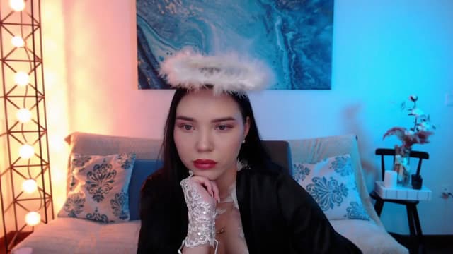 Gallery image thumbnail from Aluvi's myfreecams stream on, 08/25/2025, 10:43 image 1 of 20