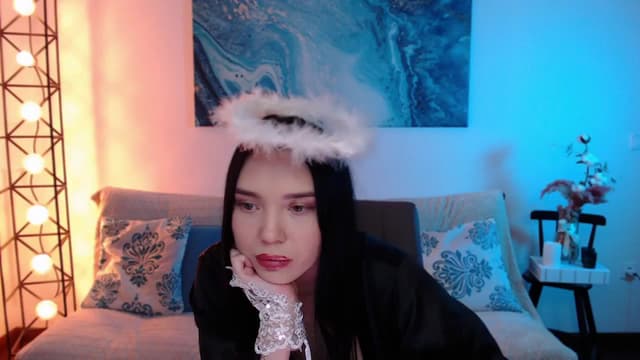 Gallery image thumbnail from Aluvi's myfreecams stream on, 08/25/2025, 10:43 image 12 of 20