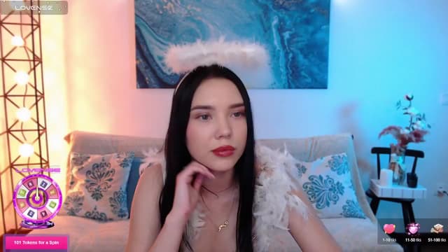 Gallery image thumbnail from Aluvi's myfreecams stream on, 08/25/2025, 13:23 image 19 of 20