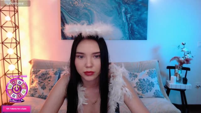Gallery image thumbnail from Aluvi's myfreecams stream on, 08/25/2025, 13:23 image 12 of 20