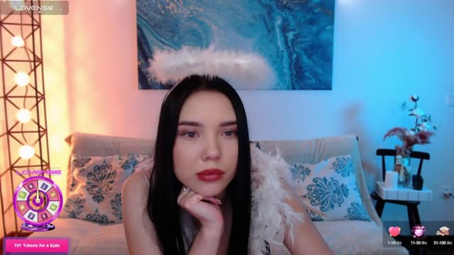 Gallery image thumbnail from Aluvi's myfreecams stream on, 08/25/2025, 13:23 image 7 of 20