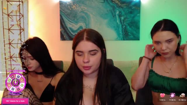 Gallery image thumbnail from Aluvi's myfreecams stream on, 08/28/2025, 11:39 image 18 of 20