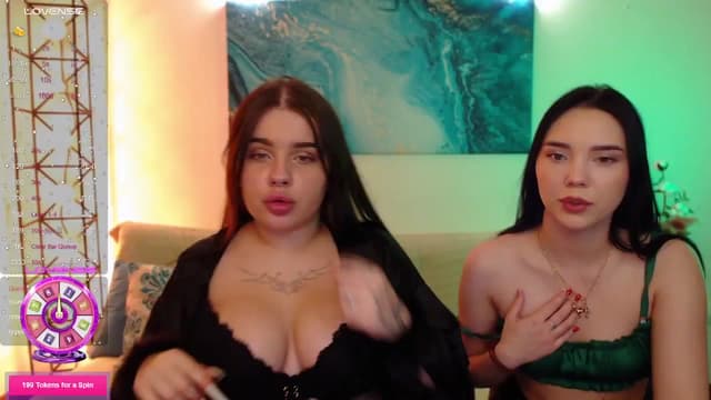 Gallery image thumbnail from Aluvi's myfreecams stream on, 08/28/2025, 12:22 image 9 of 20