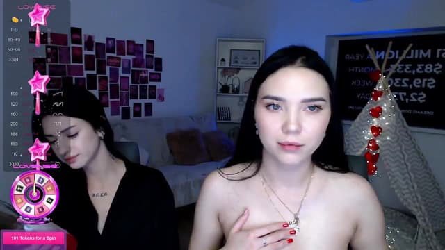 Gallery image thumbnail from Aluvi's myfreecams stream on, 08/29/2025, 12:18 image 19 of 20