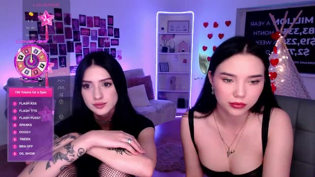 Gallery image thumbnail from Aluvi's myfreecams stream on, 08/31/2025, 10:18 image 4 of 20