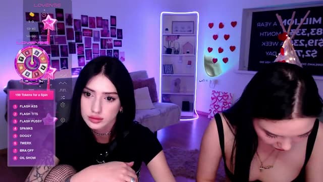 Gallery image thumbnail from Aluvi's myfreecams stream on, 08/31/2025, 10:18 image 3 of 20
