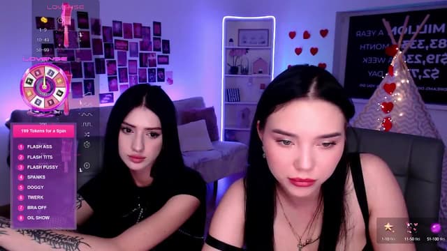 Gallery image thumbnail from Aluvi's myfreecams stream on, 08/31/2025, 10:18 image 17 of 20