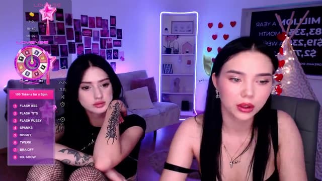 Gallery image thumbnail from Aluvi's myfreecams stream on, 08/31/2025, 10:18 image 16 of 20