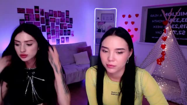 Gallery image thumbnail from Aluvi's myfreecams stream on, 08/31/2025, 13:58 image 1 of 20