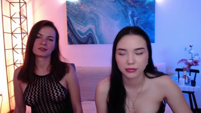 Gallery image thumbnail from Aluvi's myfreecams stream on, 09/04/2025, 10:13 image 17 of 20