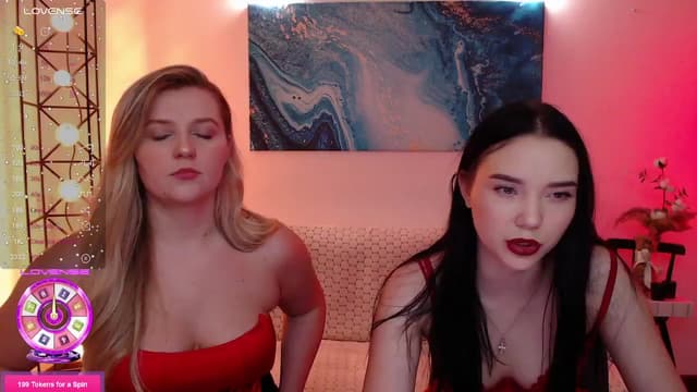 Gallery image thumbnail from Aluvi's myfreecams stream on, 09/05/2025, 12:16 image 2 of 20