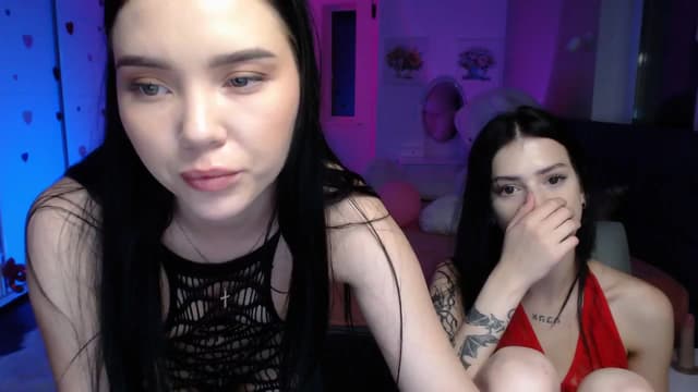Gallery image thumbnail from Aluvi's myfreecams stream on, 09/06/2025, 12:09 image 12 of 20