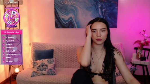 Gallery image thumbnail from Aluvi's myfreecams stream on, 09/28/2025, 10:56 image 15 of 20