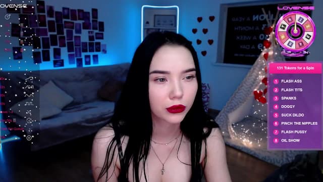 Gallery image thumbnail from Aluvi's myfreecams stream on, 10/12/2025, 11:54 image 12 of 20