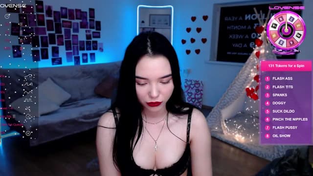 Gallery image thumbnail from Aluvi's myfreecams stream on, 10/12/2025, 11:54 image 11 of 20