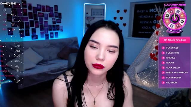 Gallery image thumbnail from Aluvi's myfreecams stream on, 10/12/2025, 11:54 image 9 of 20