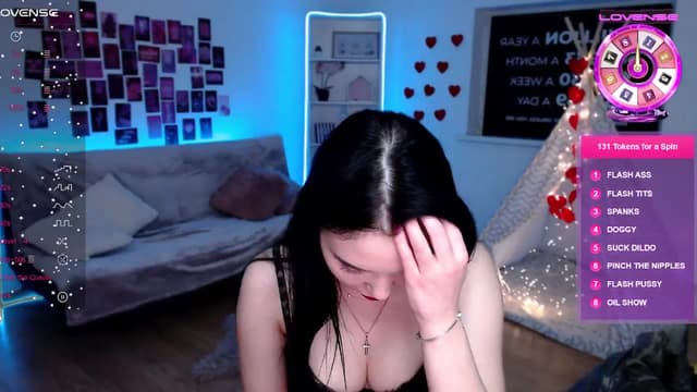 Gallery image thumbnail from Aluvi's myfreecams stream on, 10/12/2025, 11:54 image 17 of 20