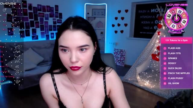 Gallery image thumbnail from Aluvi's myfreecams stream on, 10/12/2025, 11:54 image 2 of 20