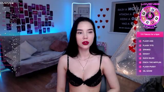 Gallery image thumbnail from Aluvi's myfreecams stream on, 10/12/2025, 14:58 image 9 of 20