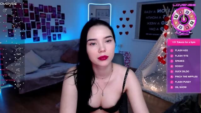Gallery image thumbnail from Aluvi's myfreecams stream on, 10/12/2025, 14:58 image 14 of 20