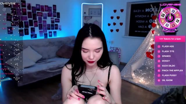Gallery image thumbnail from Aluvi's myfreecams stream on, 10/12/2025, 14:58 image 4 of 20